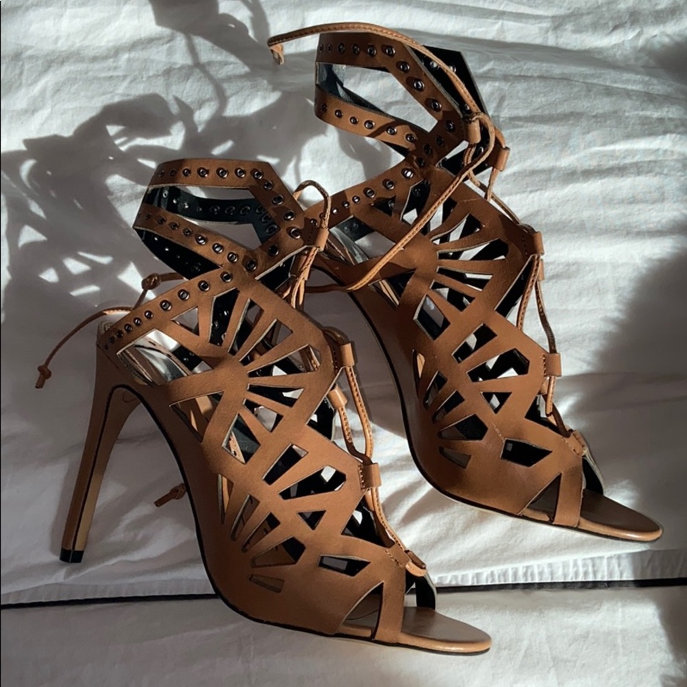 DOLCE VITA HEELS
